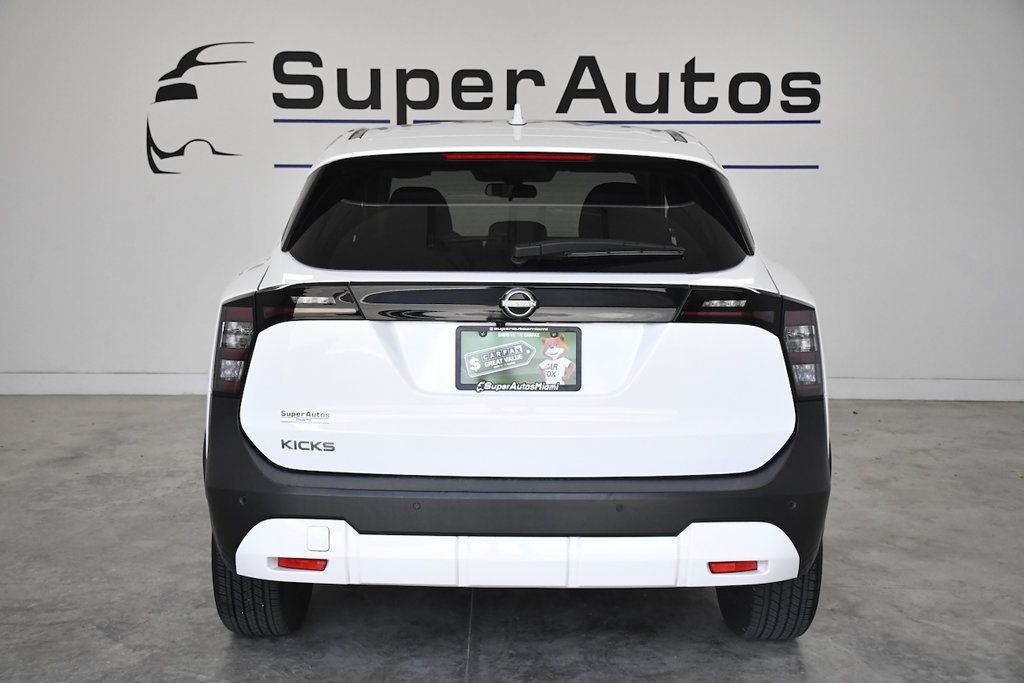 2025 Nissan Kicks SV FWD - 23099017 - 4