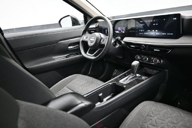2025 Nissan Kicks SV FWD - 23069487 - 16
