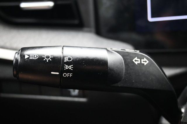 2025 Nissan Kicks SV FWD - 23069487 - 23