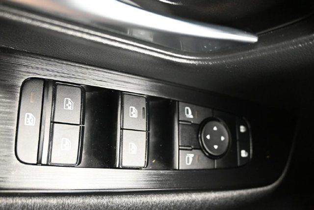 2025 Nissan Kicks SV FWD - 23069487 - 26