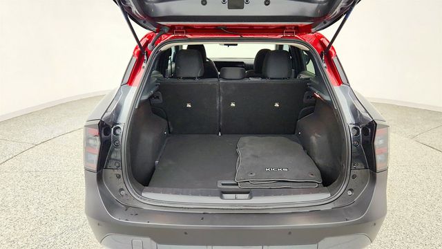 2025 Nissan Kicks SV FWD - 23048472 - 18