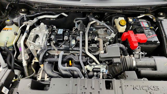 2025 Nissan Kicks SV FWD - 23048472 - 22