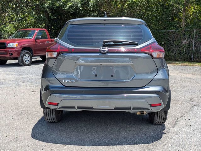 2025 Nissan Kicks Play 1.6 FWD's photo