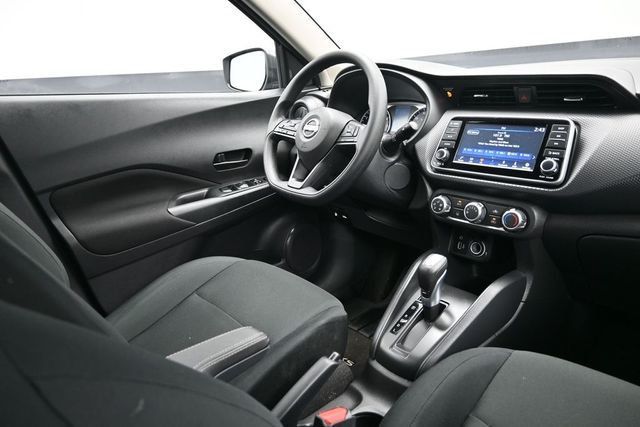 2025 Nissan Kicks Play S FWD - 22999943 - 15