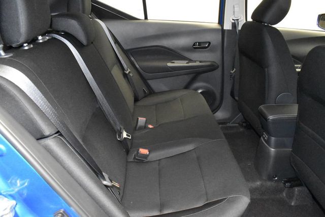 2025 Nissan Kicks Play S FWD - 22940482 - 29