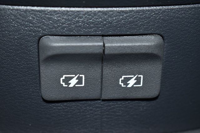 2025 Nissan Kicks Play S FWD - 22940482 - 31