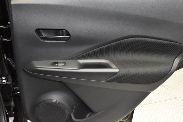 2025 Nissan Kicks Play S FWD - 22967518 - 28