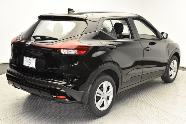 2025 Nissan Kicks Play S FWD - 22967518 - 4