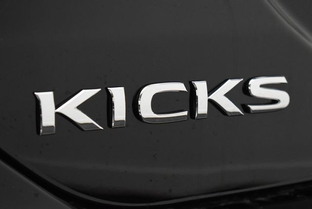 2025 Nissan Kicks Play S FWD - 22967518 - 8
