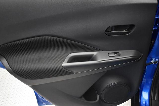 2025 Nissan Kicks Play S FWD - 23005838 - 31