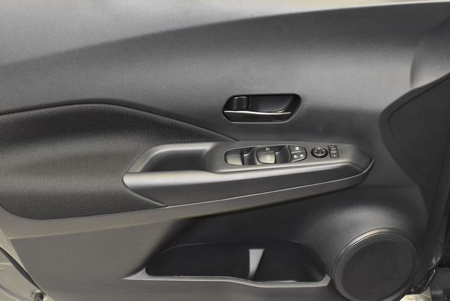 2025 Nissan Kicks Play S FWD - 23006166 - 9