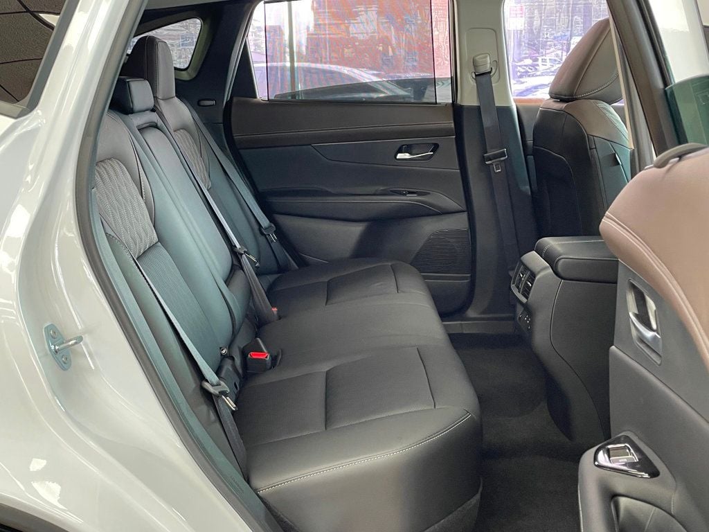 2025 Nissan Murano AWD Platinum - 23029265 - 22