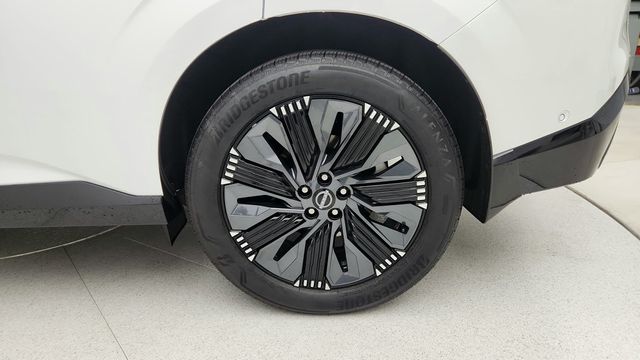 2025 Nissan Murano AWD Platinum - 22941661 - 8