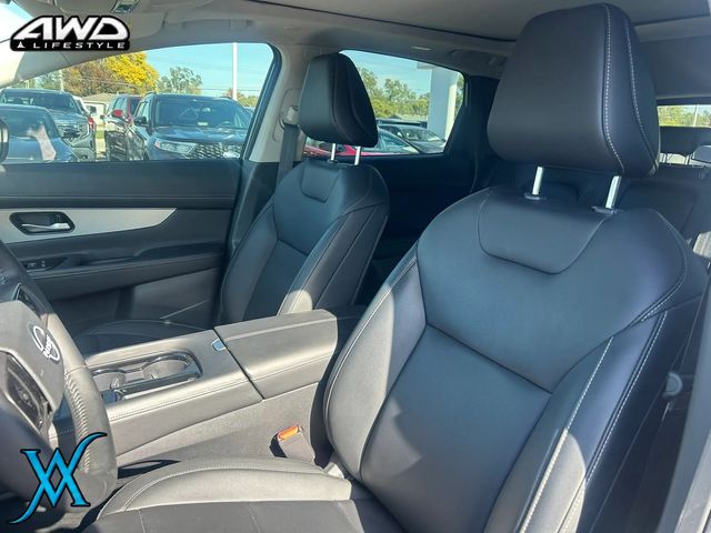 2025 Nissan Murano SL Sport Utility 4D - 23099388 - 12