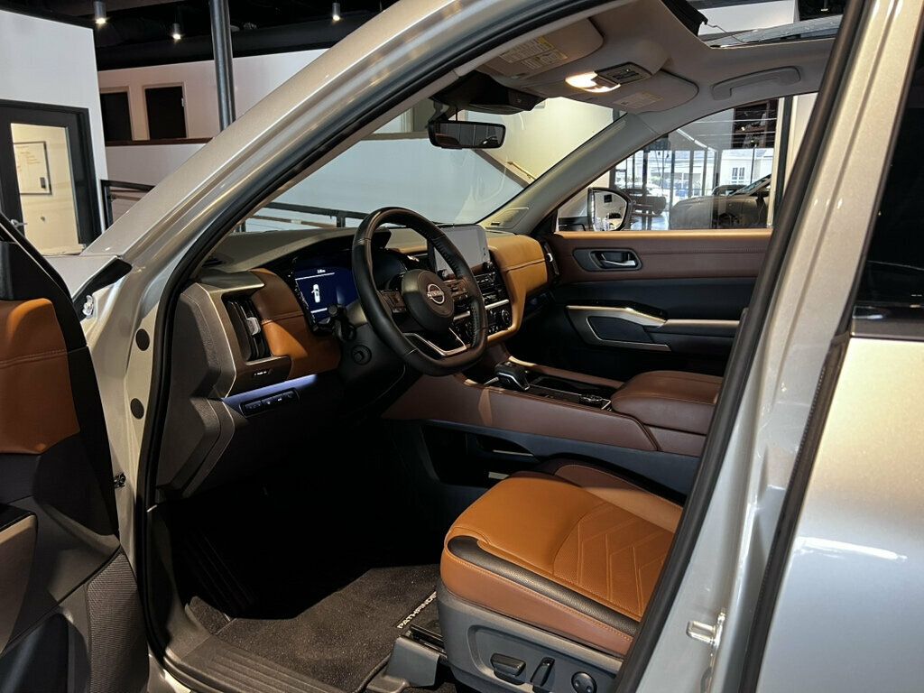 2025 Nissan Pathfinder PanoSunroof/ProPilotAssist/Bose/HeatedSeats/PowerLiftgate - 23069091 - 14