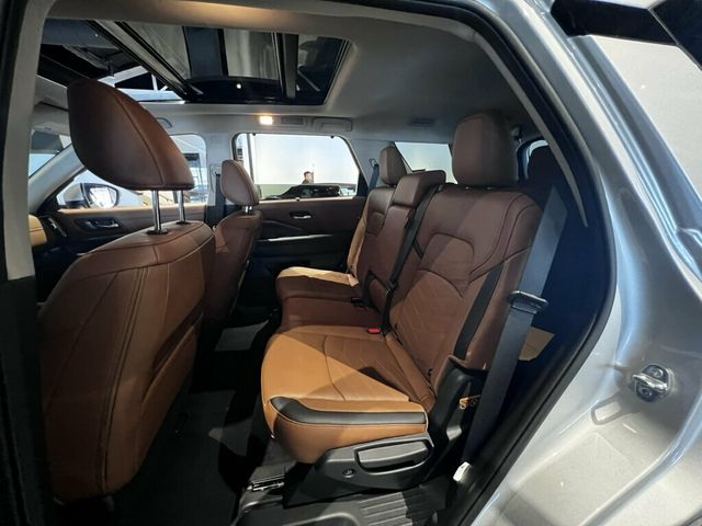 2025 Nissan Pathfinder PanoSunroof/ProPilotAssist/Bose/HeatedSeats/PowerLiftgate - 23069091 - 23