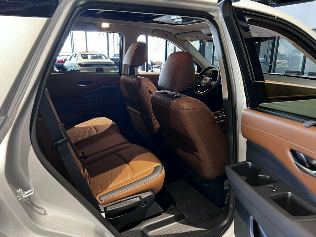 2025 Nissan Pathfinder PanoSunroof/ProPilotAssist/Bose/HeatedSeats/PowerLiftgate - 23069091 - 27