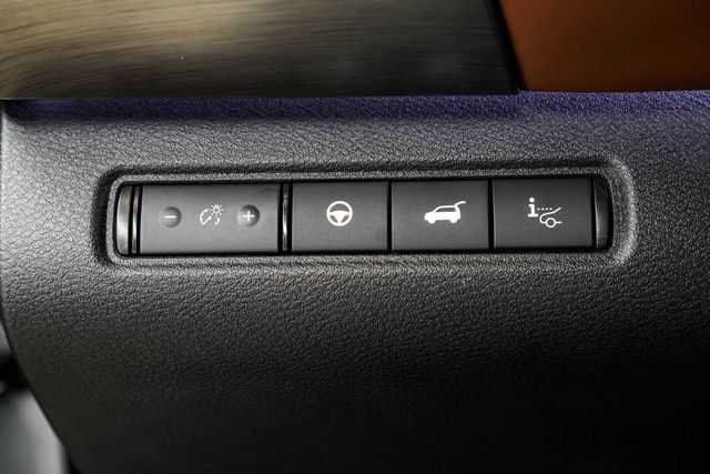 2025 Nissan Pathfinder Platinum 4WD - 23030574 - 41