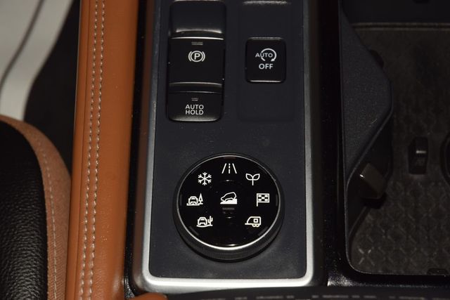 2025 Nissan Pathfinder Platinum 4WD - 23068146 - 29