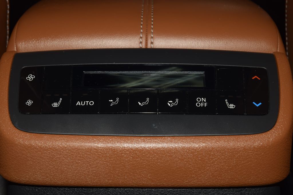 2025 Nissan Pathfinder Platinum 4WD - 23068146 - 40