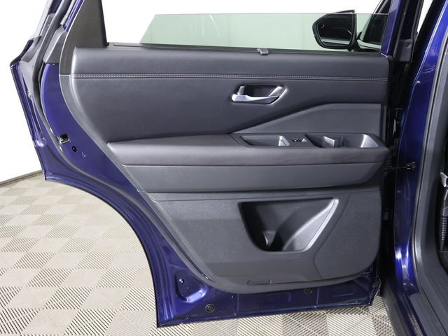 2025 Nissan Pathfinder Platinum 4WD - 23046137 - 30