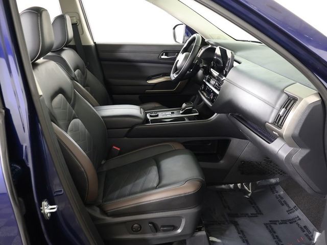 2025 Nissan Pathfinder Platinum 4WD - 23046137 - 37
