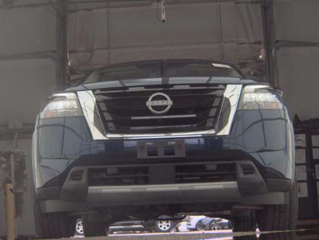 2025 Nissan Pathfinder Platinum 4WD - 23046137 - 3