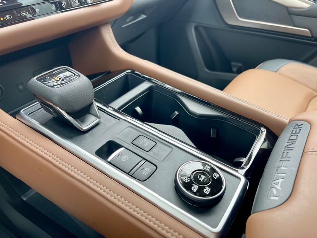 2025 Nissan Pathfinder Platinum 4WD - 22921579 - 15