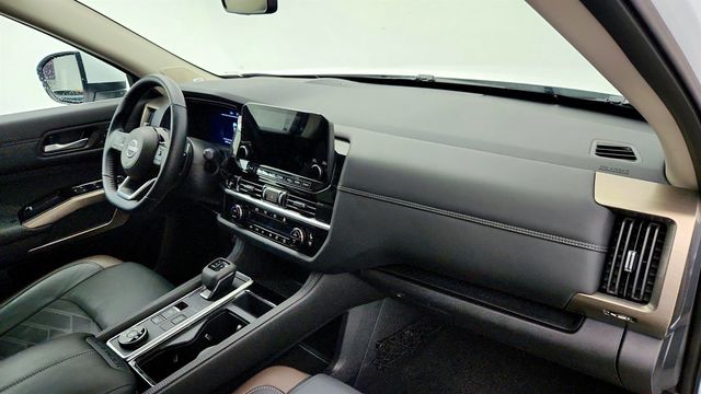 2025 Nissan Pathfinder Platinum 4WD - 22999476 - 24