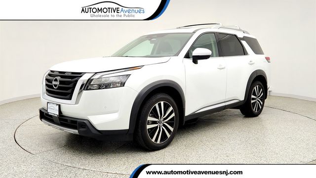 2025 Nissan Pathfinder Platinum 4WD - 23026235 - 0