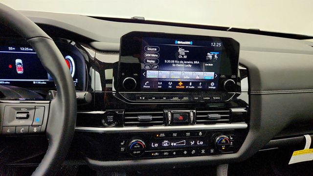 2025 Nissan Pathfinder Platinum 4WD - 23026235 - 16