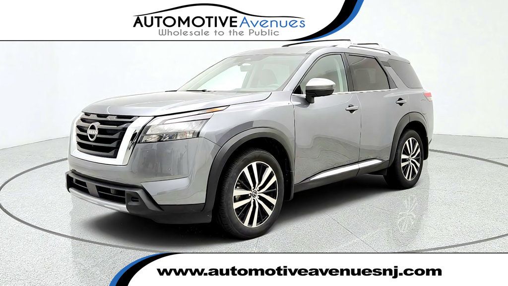 2025 Nissan Pathfinder Platinum 4WD - 23086778 | Video 1