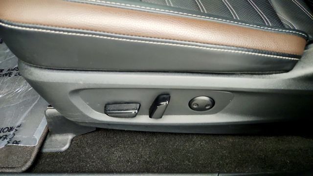 2025 Nissan Pathfinder Platinum 4WD - 23092727 - 11