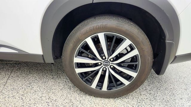 2025 Nissan Pathfinder Platinum 4WD w/Captain Chairs Pkg & Black Appearance Pkg - 23005794 - 8