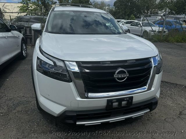 2025 Nissan Pathfinder Platinum AWD, HEADS-UP DISPLAY! CAPTAIN HTD SEATS! - 23071386 - 1