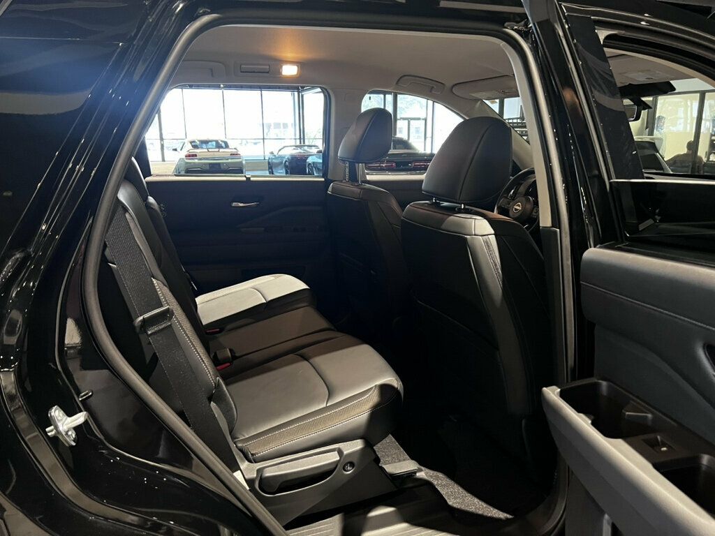 2025 Nissan Pathfinder ProPilotAssist/360Cam/Navigation/AdaptiveCruise/HtdSeats - 23069380 - 25