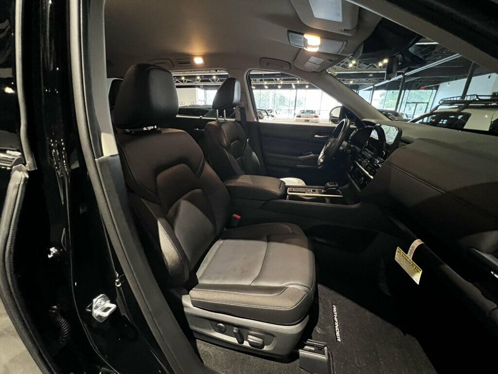 2025 Nissan Pathfinder ProPilotAssist/360Cam/Navigation/AdaptiveCruise/HtdSeats - 23069380 - 29