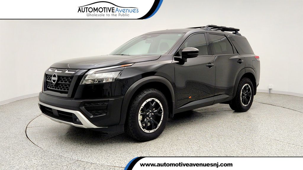 2025 Nissan Pathfinder Rock Creek 4WD - 23021560 | Video 1