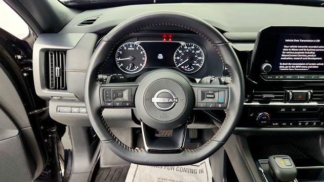 2025 Nissan Pathfinder Rock Creek 4WD - 23021560 - 12