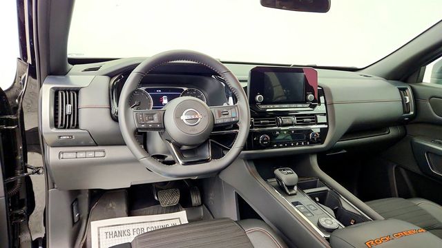 2025 Nissan Pathfinder Rock Creek 4WD - 23026172 - 11
