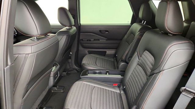 2025 Nissan Pathfinder Rock Creek 4WD - 23026172 - 19