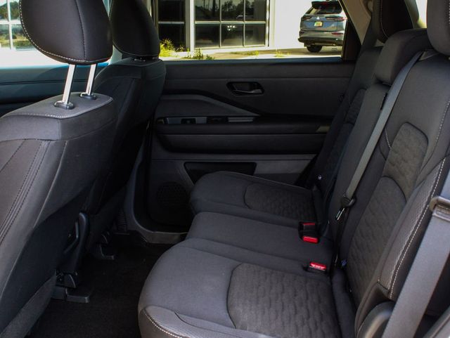 2025 Nissan Pathfinder S - 23076166 - 30