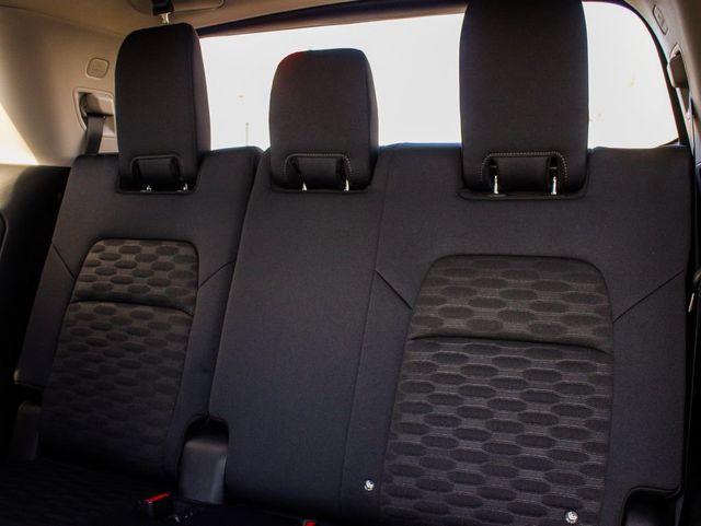 2025 Nissan Pathfinder S - 23076166 - 32