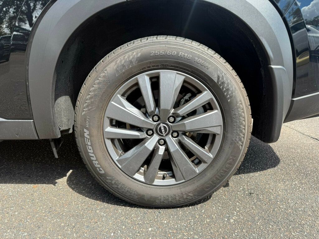 2025 Nissan Pathfinder S photo 9