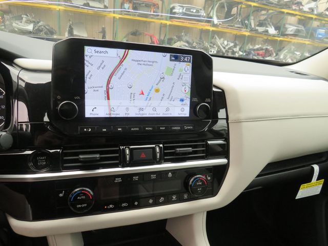 2025 Nissan Pathfinder SL 2WD - 23053795 - 11
