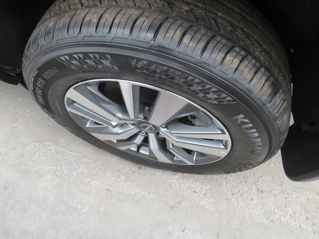 Nissan Pathfinder photo 17