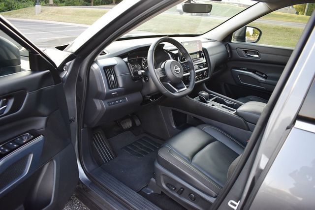 2025 Nissan Pathfinder SL 2WD - 23073364 - 27