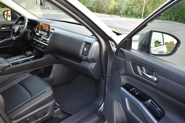 2025 Nissan Pathfinder SL 2WD - 23073364 - 28