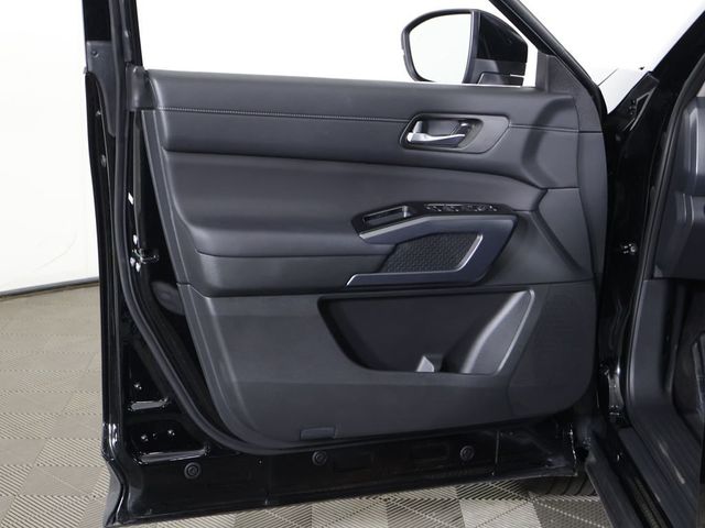 2025 Nissan Pathfinder SL 4WD - 23042633 - 24