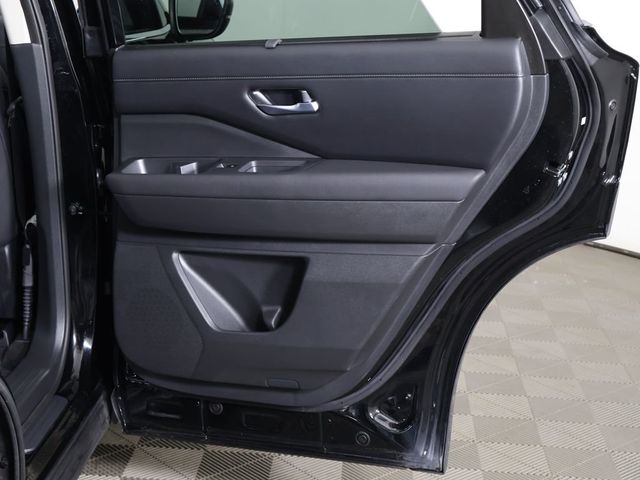 2025 Nissan Pathfinder SL 4WD - 23042633 - 27